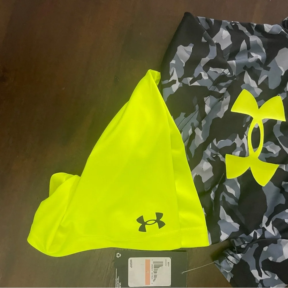 NWT Under Armour boys matching‎ set